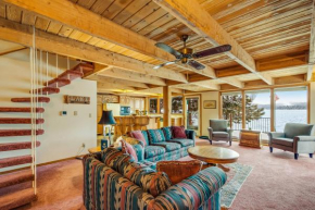 E Lake Retreat